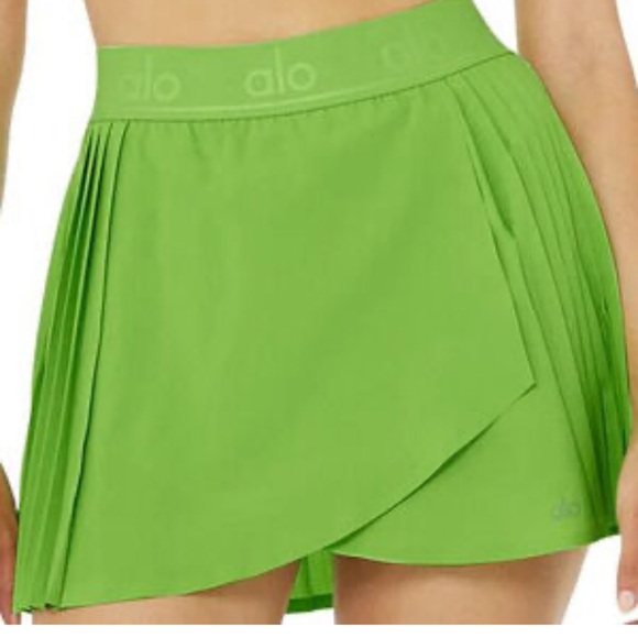 Alo skirt - Picture 1 of 4